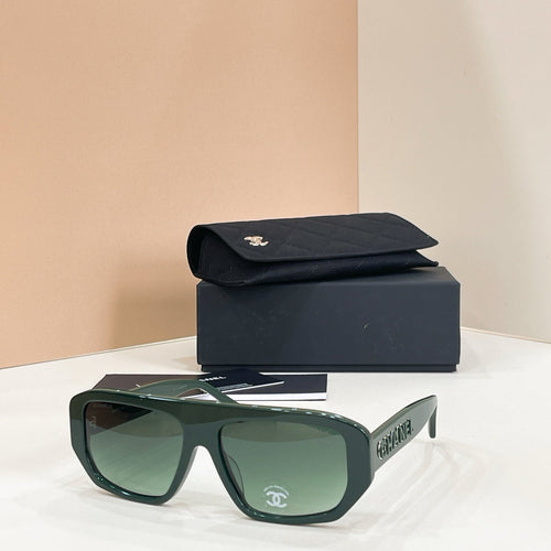 CHANEL Sunglasses 5556